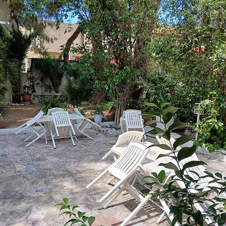 Oda ve Kahvaltı Alkistis