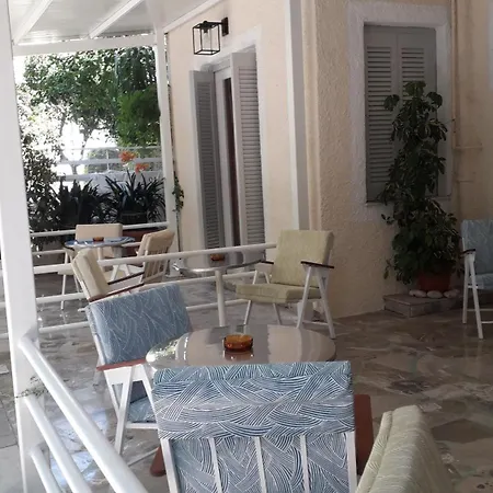 Bed & Breakfast Alkistis *
